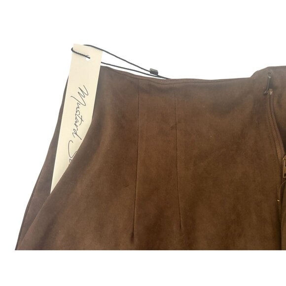 Mustard Seed Womens Brown Faux Suede Pleated Shorts With Zipper Closure - Picture 3 of 13